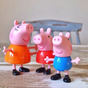 Mummy Pig from Peppa Pig Cake Topper