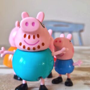 Daddy Pig from Peppa Pig Cake Topper